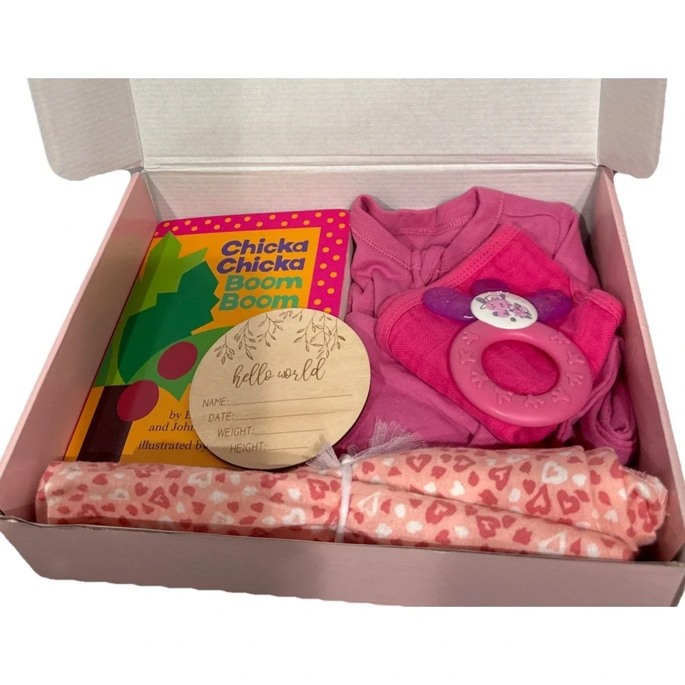 Baby Shower Gift,‎ Newborn Essentials Present; Book, Outfit 3M, Lovey & More